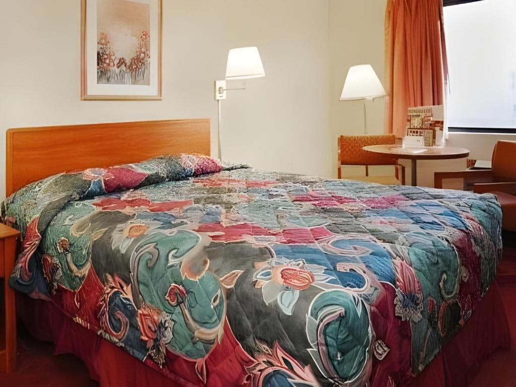 Econo Lodge Ithaca Exteriör bild